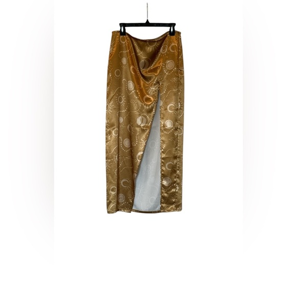 Free People Serena Slim Maxi Skirt Gold Brown Moon Sun Silky Satin sz 8 - Picture 5 of 9